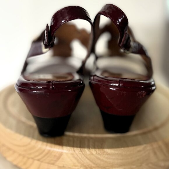 Sofft Women's Patent Leather Marron Open-Toe Sandal- Size 9.5 - Picture 4 of 6